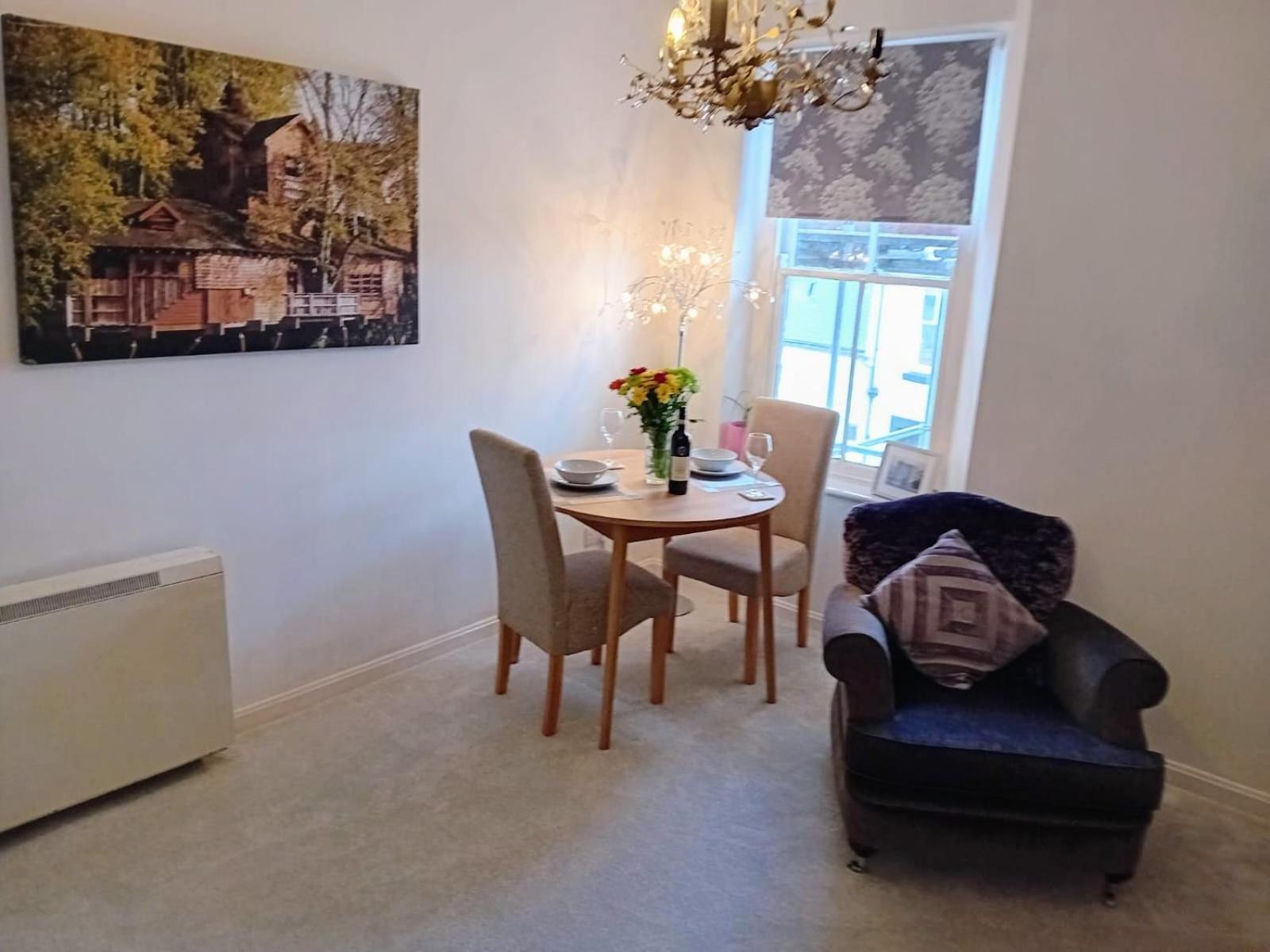 Alnwick Town Centre Apartment Exterior photo